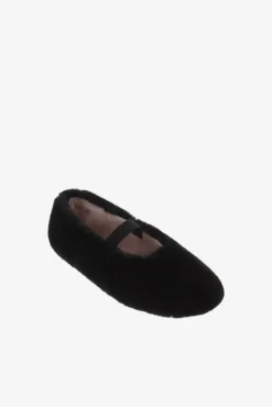 Chinelos de quarto fechados para meninas