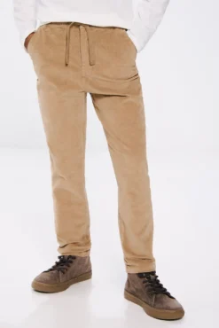 Chino de micro veludo cotelê para menino