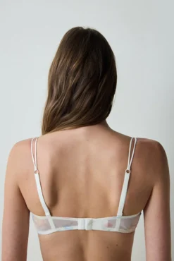 com aro triangular com renda e renda floral marfim