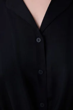 Conjunto de pijama comprido de cetim preto
