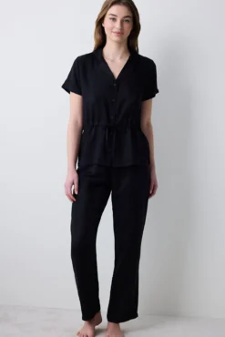 Conjunto de pijama comprido de cetim preto