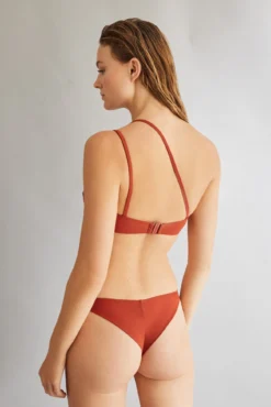Cueca biquíni brasileira laranja