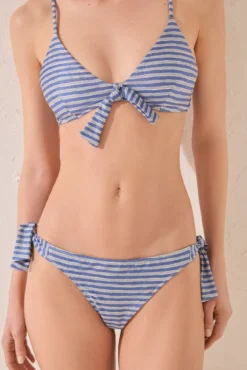 Cueca de biquíni brasileira com estampa riscas brilhante