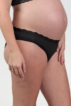 Cuequinha pré-mamã com detalhe renda