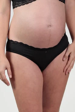 Cuequinha pré-mamã com detalhe renda