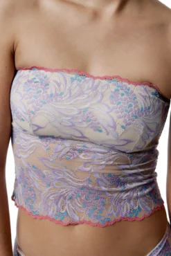 de renda top Cropped de Renda Faye