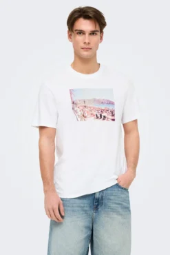 Herren-T-Shirt mit regular fit Passform. 100 % Bio-Baumwolle.