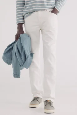 Jeans brancos justos