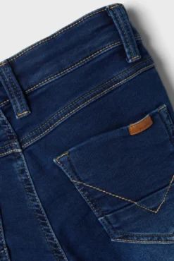Jeans de menino