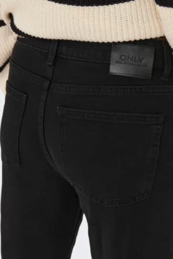 Jeans mom fit cintura subida