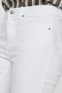 Jeans pitillo tiro alto