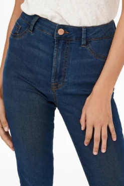 Jeans skinny cintura subida