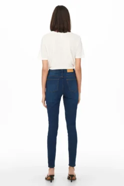 Jeans skinny cintura subida