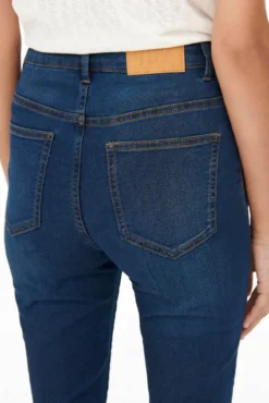 Jeans skinny cintura subida