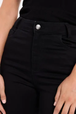 Jeans slim de cintura média