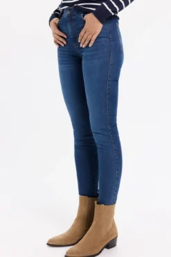 Jeans slim de cintura média