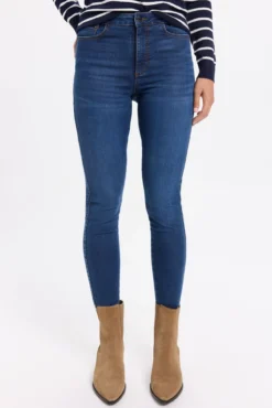 Jeans slim de cintura média