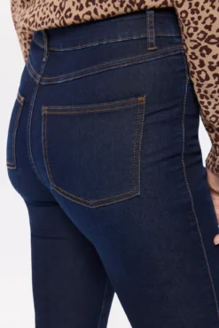 Jeans slim de cintura média