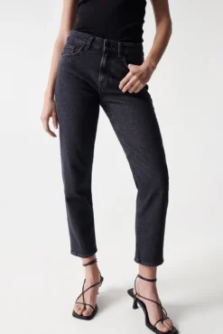 Jeans true cropped slim pretos