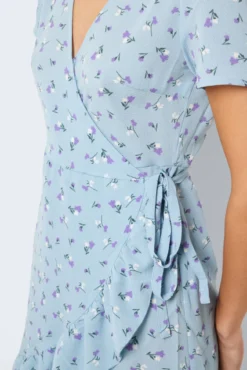 Kurzes Kleid