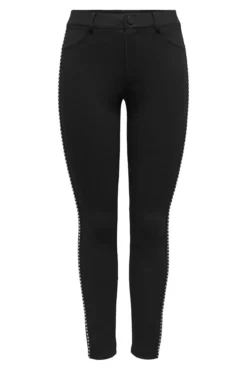 Legging com tachas laterais