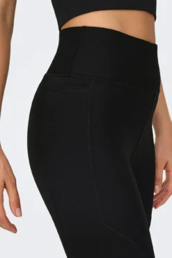 Leggings com bolso lateral de cintura alta