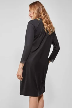 Long nightgown with lace detail