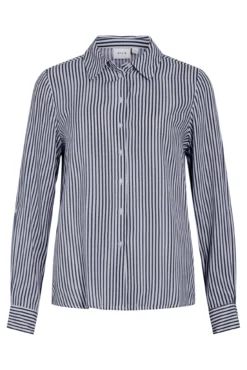 Long-sleeved shirt