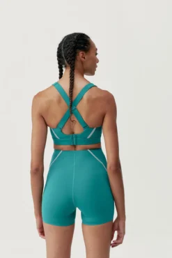 Luna sports top