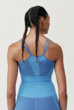 Malia sports top