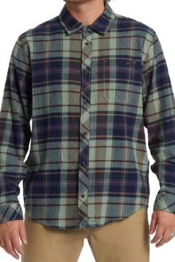 Men's flannel shirt