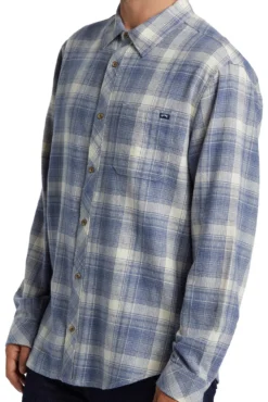 Men's flannel shirt