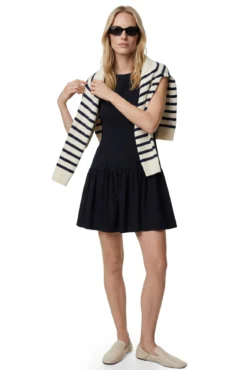 Minivestido com folhos