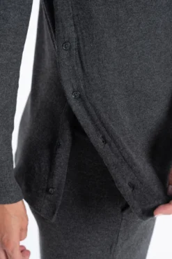 Mochila para casa com tecido macio e botões