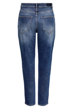 Mom fit jeans