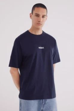 mover camiseta diferente