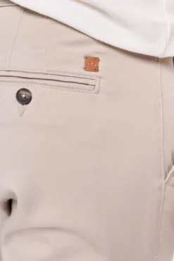 Pantalón Chino Liso Slim