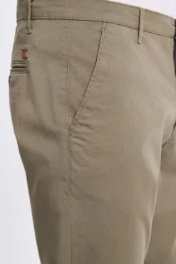 Pantalón Chino Liso Slim