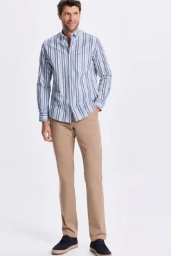 Pantalón Chino Liso Slim