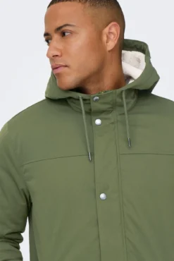 Parka com capuz
