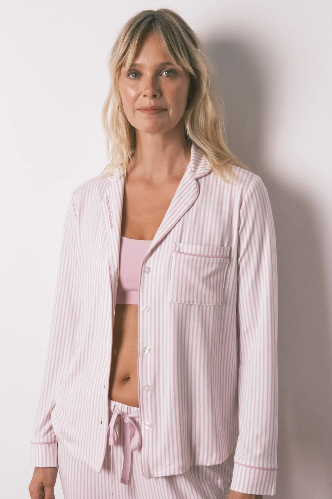 Pijama camiseiro riscas rosa