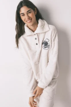Pijama comprido em polar estampado de nuvens cinza