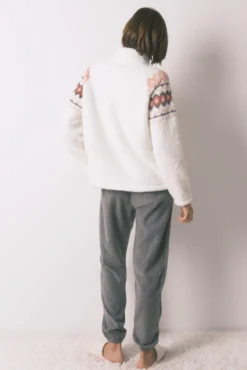 Pijama comprido polar suave estampado fair isle