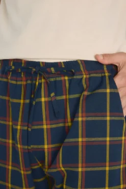 Pijama de malha e tecido