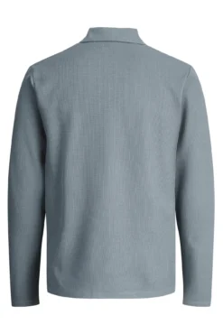 Polo de corte regular