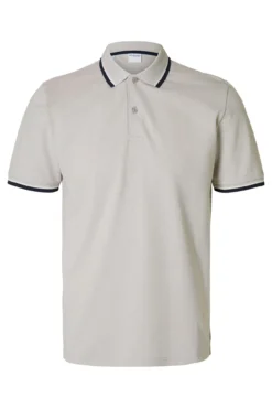 Polo de manga curta em piqué