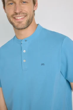 Polo de manga curta gola mao
