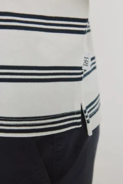 Polo de riscas de manga curta