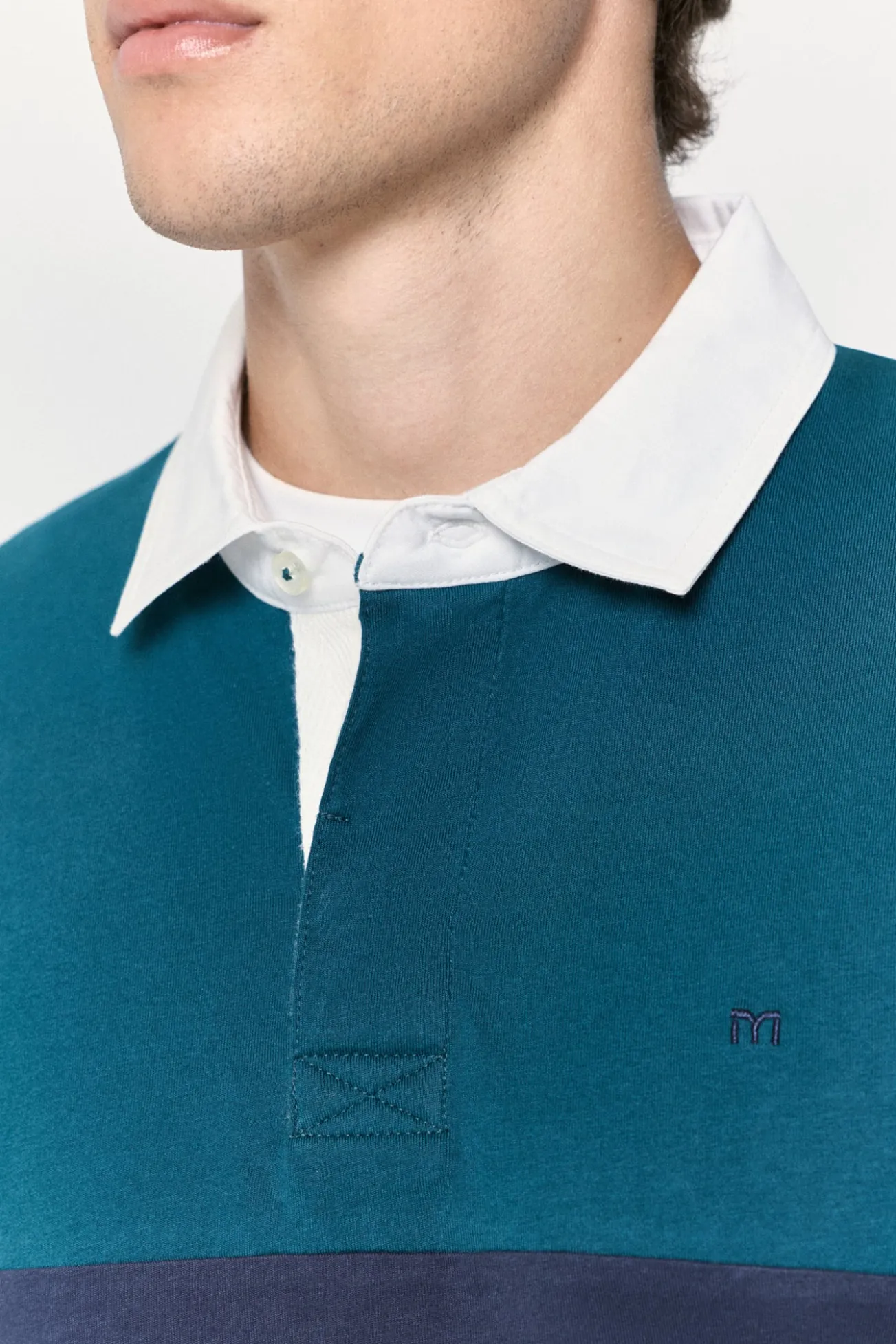 Polo estilo rugby