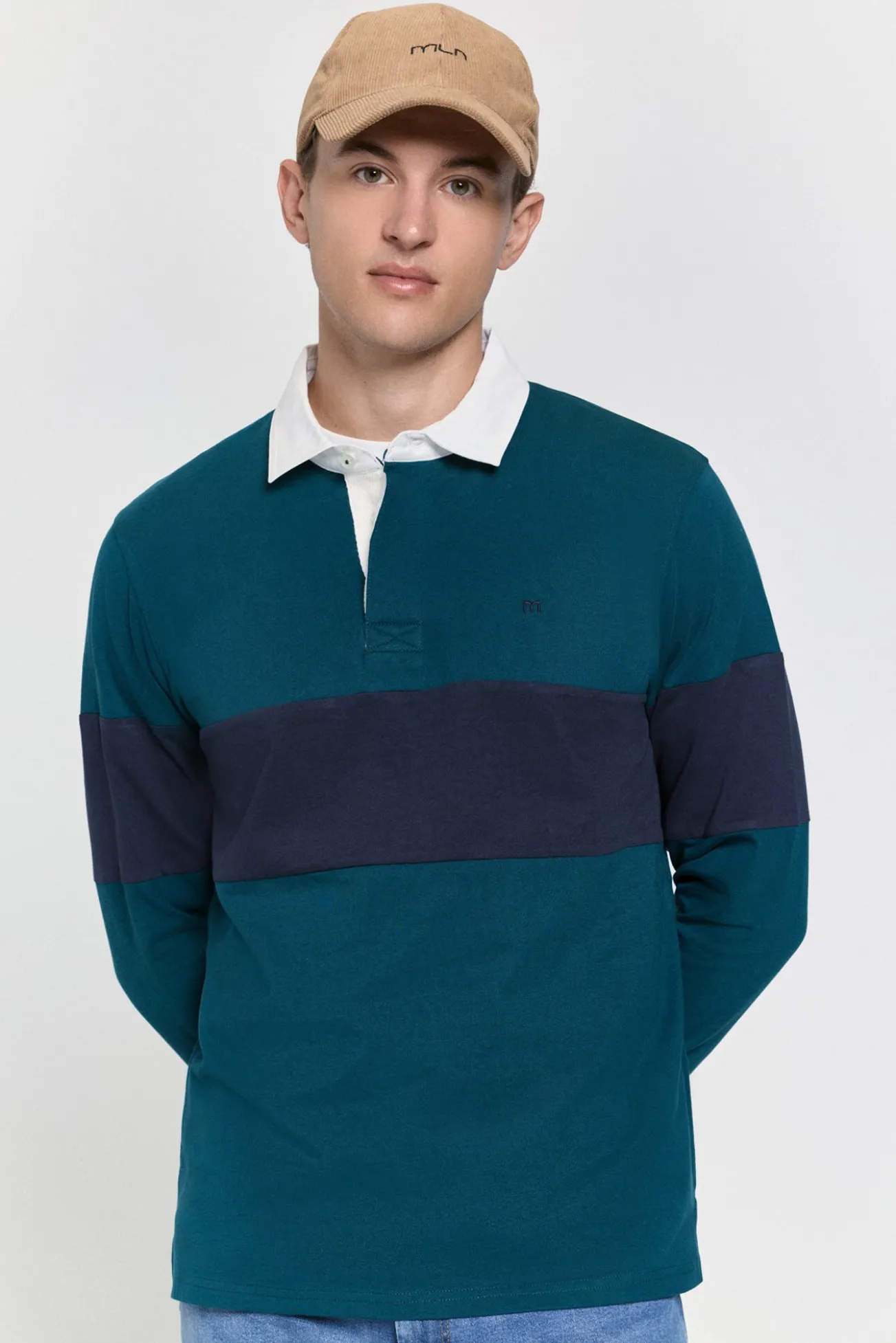 Polo estilo rugby